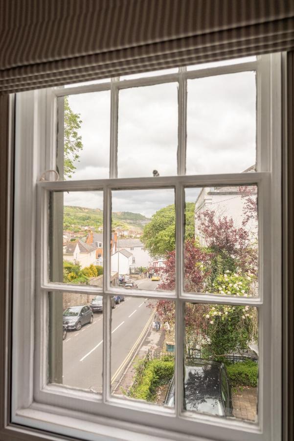 Lyme Townhouse Panzió Lyme Regis Kültér fotó