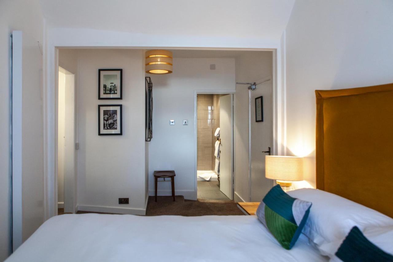 Lyme Townhouse Panzió Lyme Regis Kültér fotó